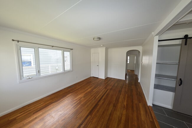 Foto del edificio - 4129 Winterringer St
