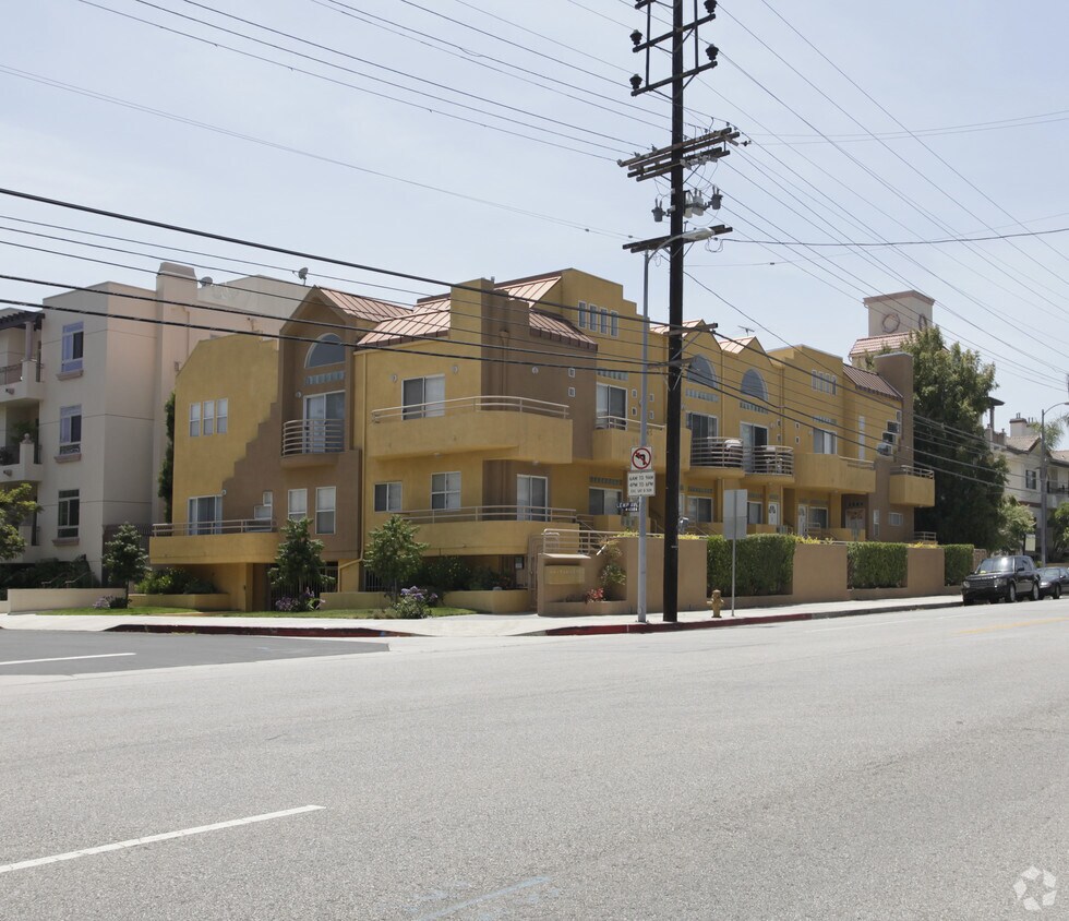 11570 Moorpark St, Studio City, CA 91602 Apartments in Studio City