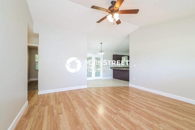 Foto del edificio - 3 Bedroom Pet-Friendly Home in WINTER HAVE...