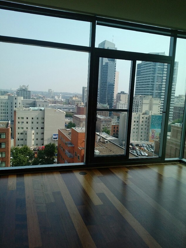 City View to the North, Hard wood floors - 1221 SW 10th Ave