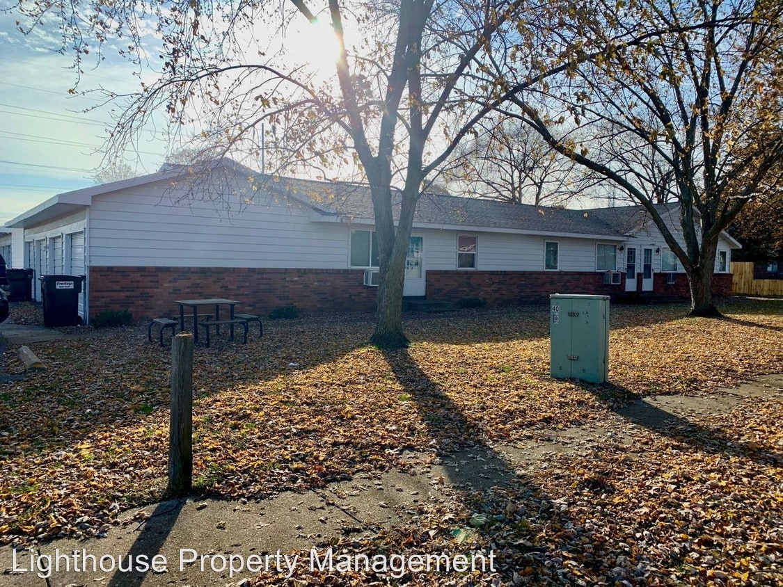 Primary Photo - 42 50th St SW