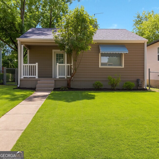 Foto del edificio - 1160 Mayland Cir SW