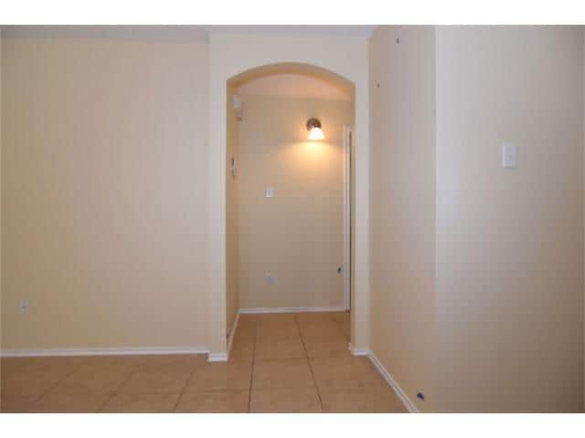 Foto del edificio - 109 Mood Lake Dr