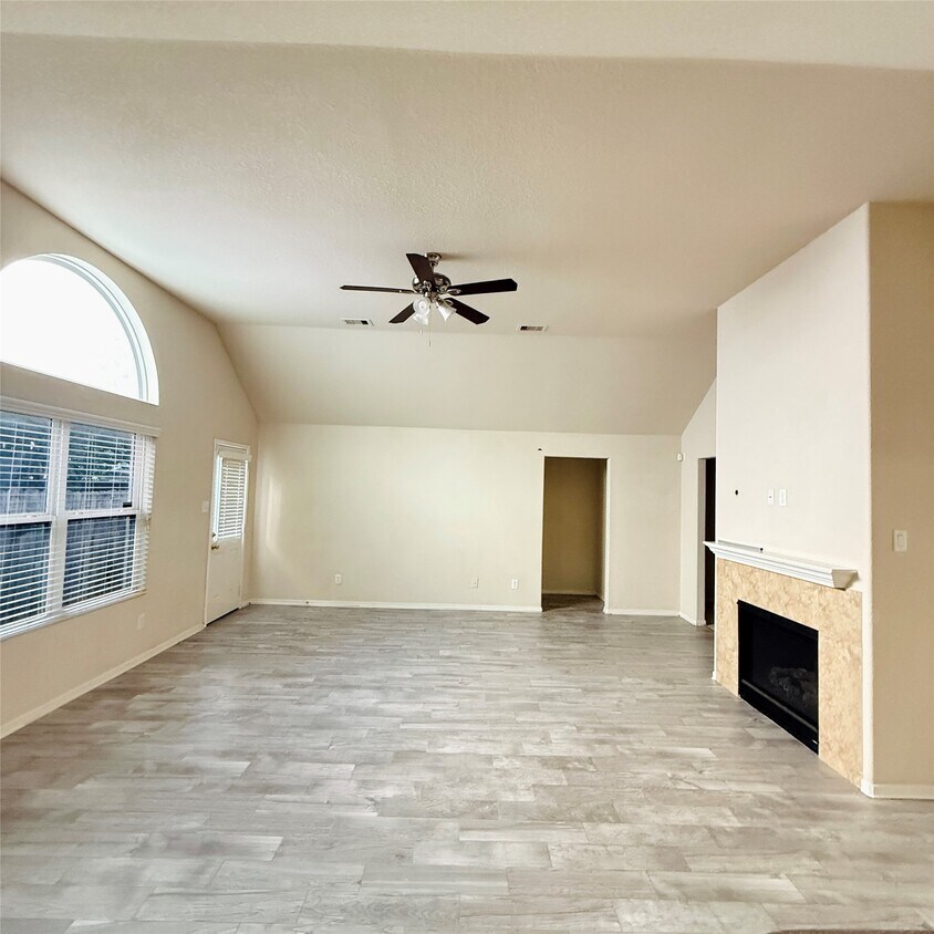 Foto del edificio - 19130 Clevera Walk Ln