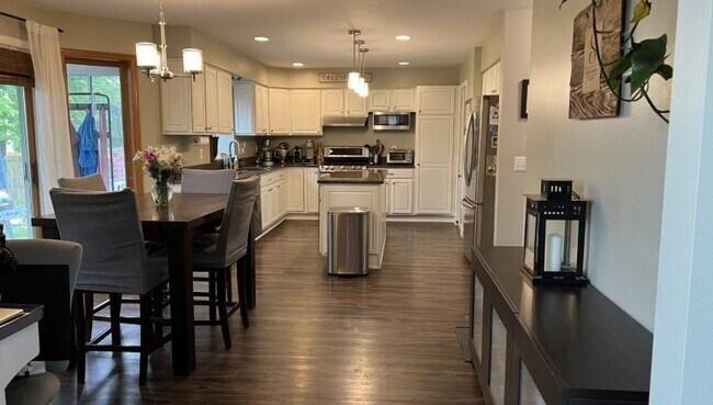 Foto del edificio - 1106 Westminster Ct