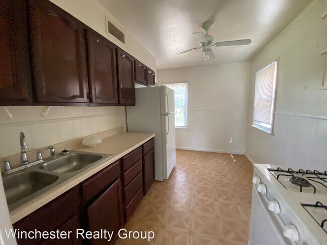 Building Photo - 2 br, 1 bath House - 10227 Breckenridge Rd.