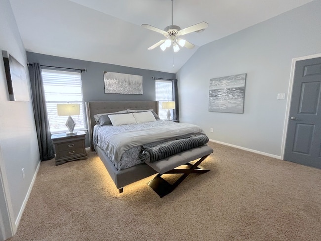 Foto del edificio - 4315 Trailwood Dr