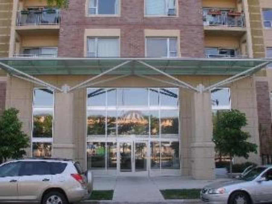 Primary Photo - 100 N Hermitage Ave
