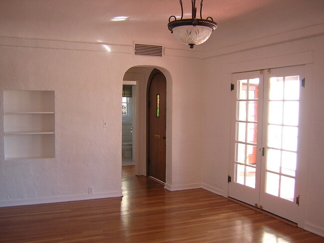 Foto del edificio - 1st