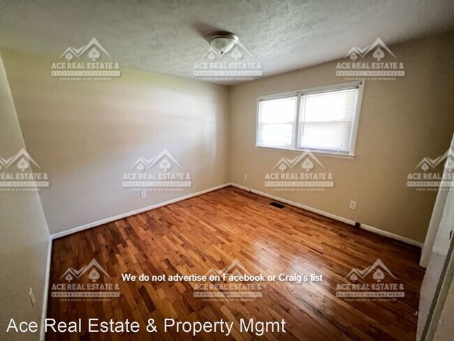 Building Photo - 2 br, 1 bath House - 909 Miller Avenue