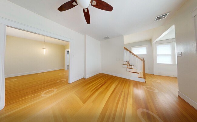 Building Photo - 47 Lasell St