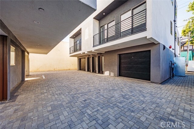 Building Photo - 1859 1/2 S Crenshaw Blvd