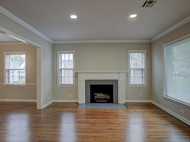 Foto del edificio - 2 Bed 1 Bath Tulsa Rental Home - Available...