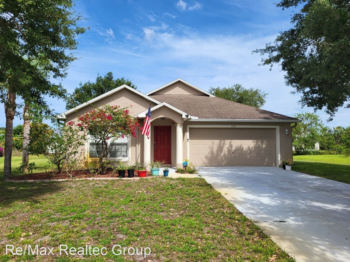 Primary Photo - 3 br, 2 bath House - 4806 51st Court