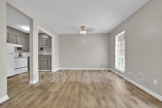 Building Photo - 3225 Avenue S