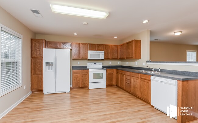 Building Photo - 520 Timbermill Dr