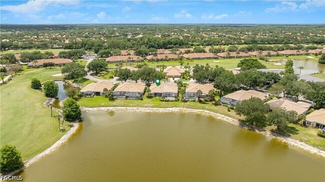 Foto del edificio - 1896 Crestview Way