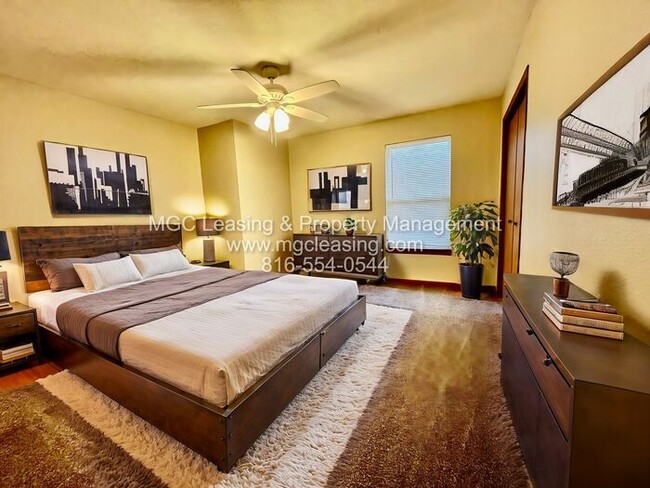 Foto del edificio - New Listing Alert! 3-Bedroom, 2.5-Bathroom...