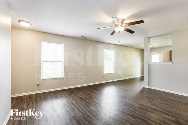 Building Photo - 1751 Blackmore Dr