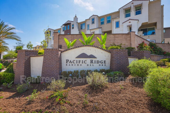 Building Photo - 1111 Via Lucero Via