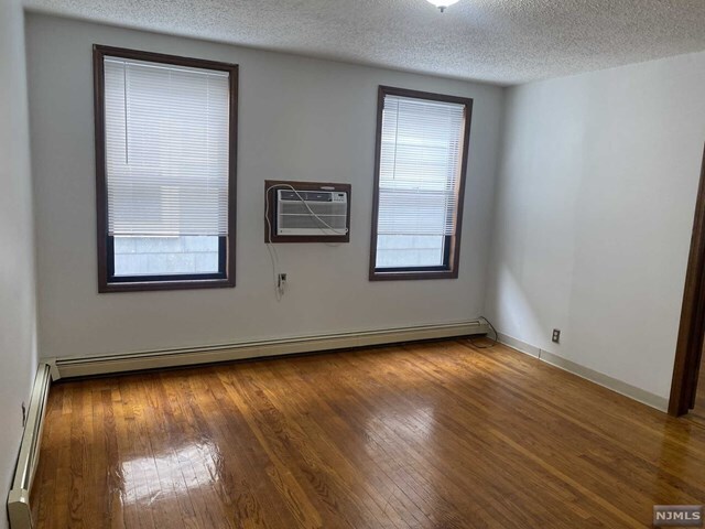 Foto del edificio - 753-755 William St