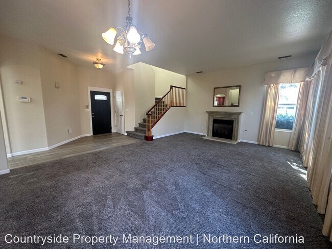 Building Photo - 3 br, 3 bath House - 1801 Maid Mariane Ln