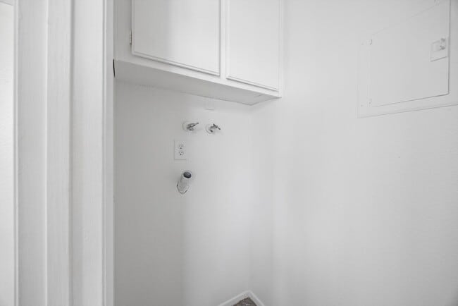 Foto del edificio - 2666 N Bourbon St