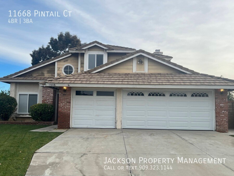 Primary Photo - 4 BEDROOM POOL HOME