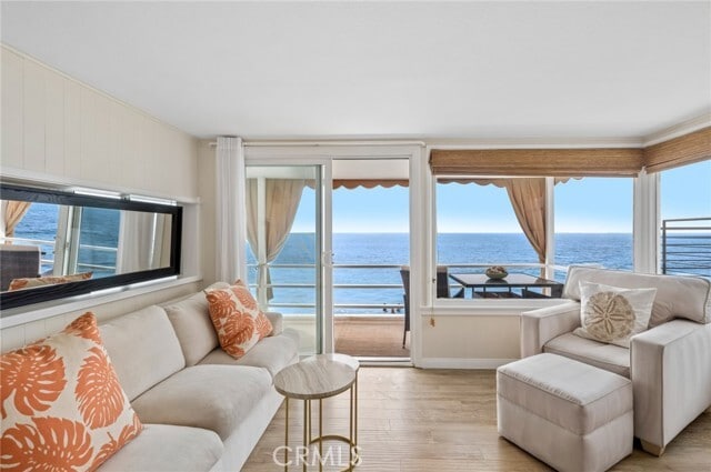 Building Photo - 1139 Gaviota Dr