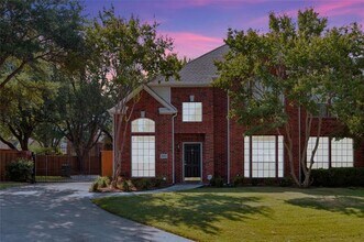 Building Photo - 3904 Creek Crossing Dr