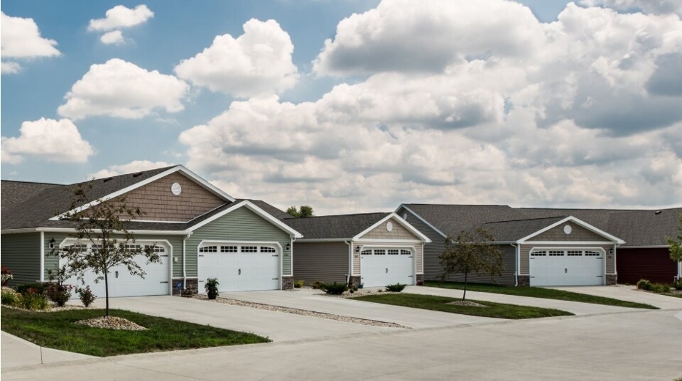 Redwood Texas Township Apartments in Kalamazoo, MI