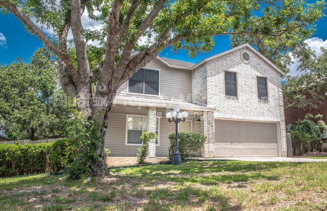 Building Photo - 225 Samantha Dr