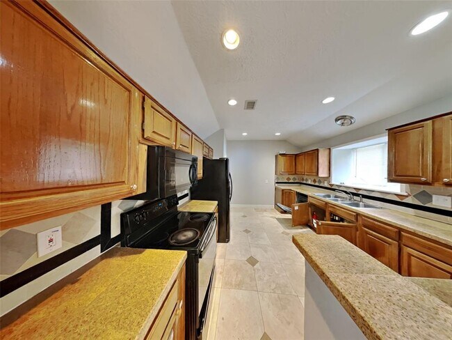 Building Photo - 3326 Doherty Pl