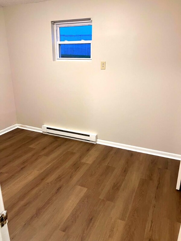 Foto del edificio - 861 Buchanan Trail E