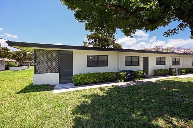 Building Photo - 8732 SW 145th St