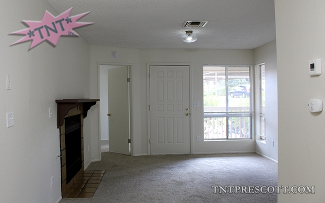 Building Photo - Condo in Montana Villas HOA