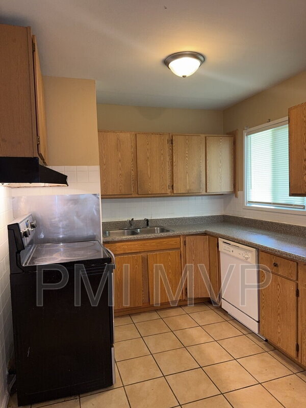 Foto del edificio - 3820 Walmar Dr