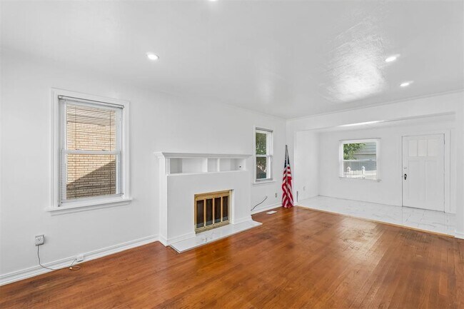 Foto del edificio - 2512 NW 32nd St