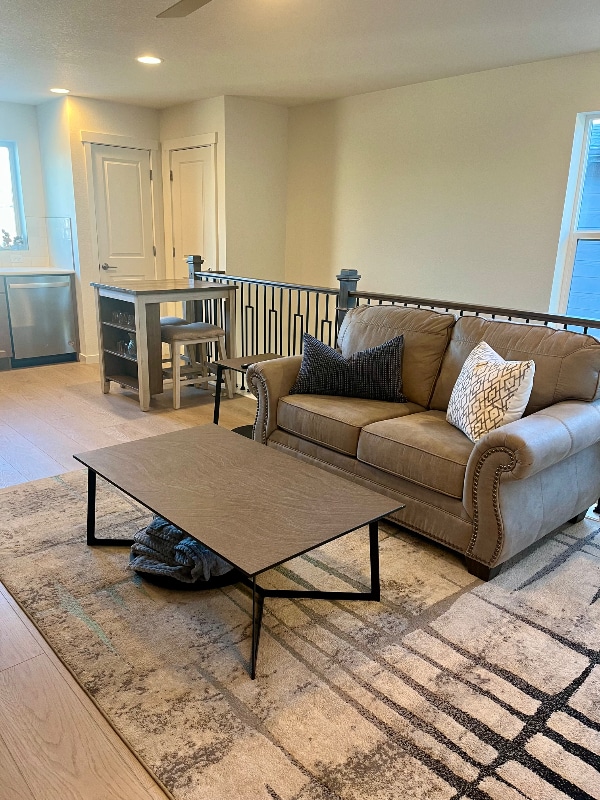 Building Photo - 9240 Kurie Mine Ln