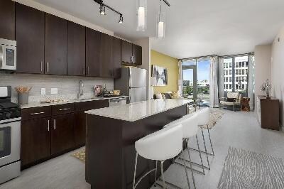 Foto del edificio - 150 Forest Ave