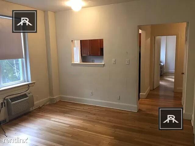 Foto del edificio - 2 bedroom in Brookline MA 02446
