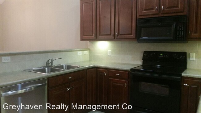 Foto del edificio - 2 br, 2 bath House - 9548 Collier Place