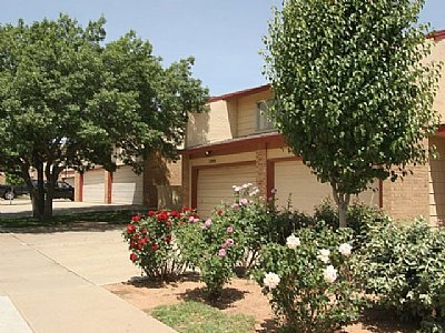 Building Photo - 6201 Indiana Ave
