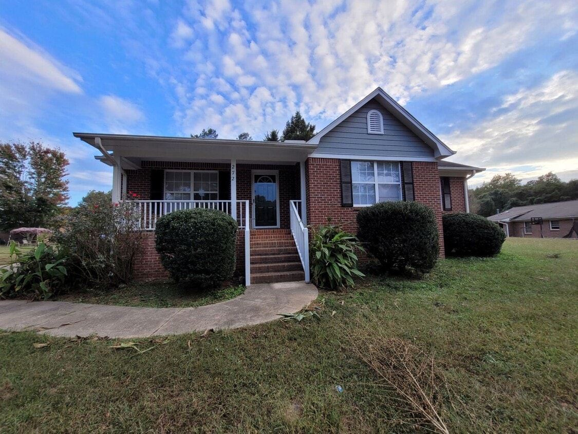 Primary Photo - For Rent - Hart County - Fay Kight Circle ...