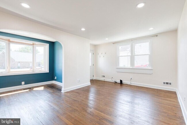 Foto del edificio - 406 N St SE