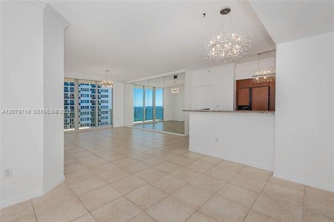 Building Photo - 2080 S Ocean Dr