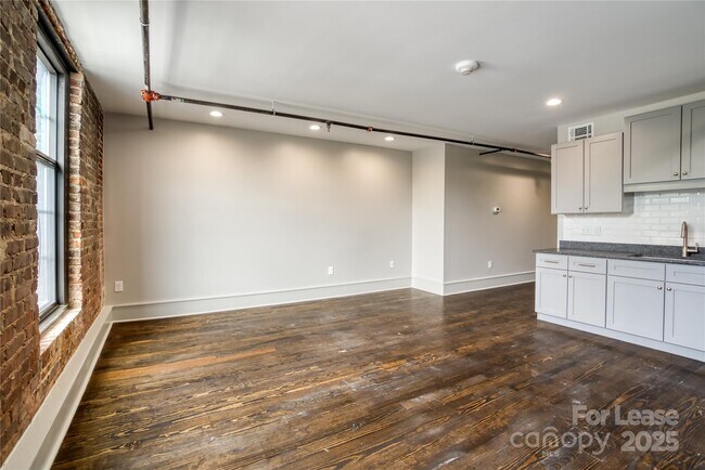 Foto del edificio - 178 N Broad St