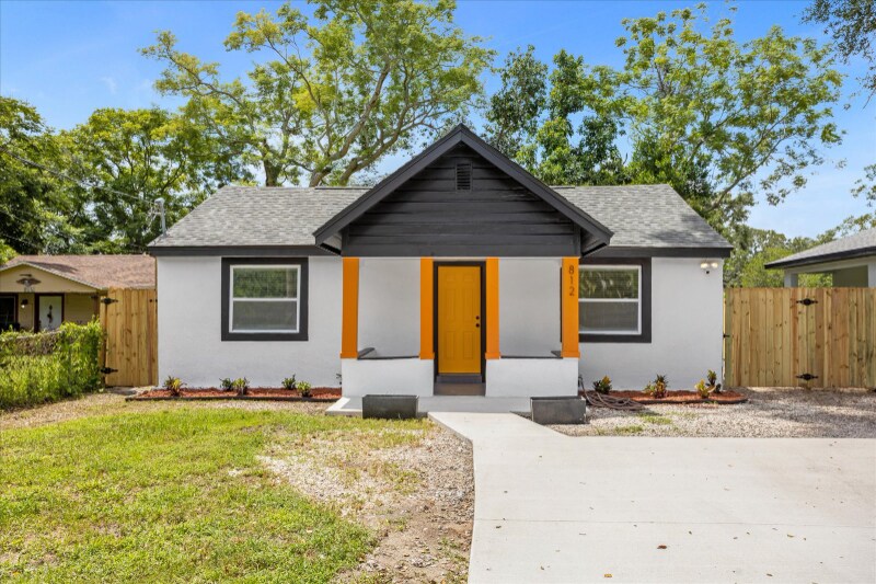 Foto principal - 812 W Miller St
