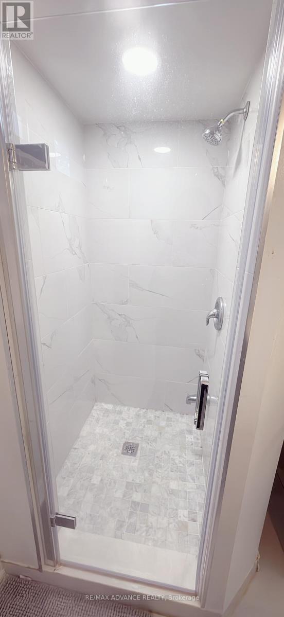 Photo du bâtiment - 12 Daleena Dr