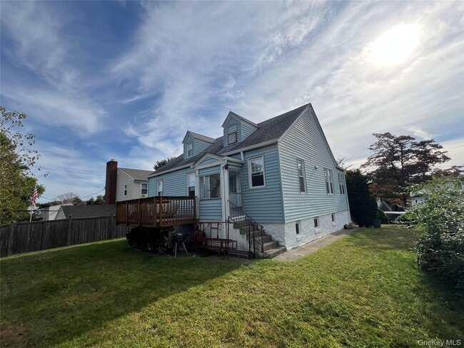 Building Photo - 55 Macri Ave